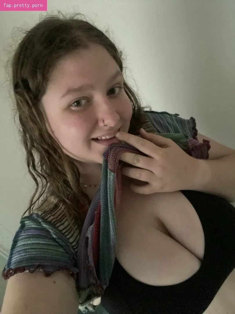 Daisy Jade - Photo #02