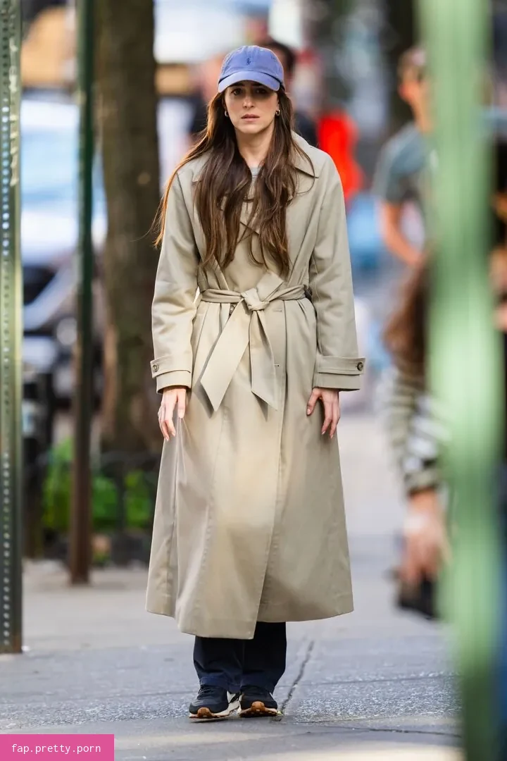 Dakota Johnson - Photo #29