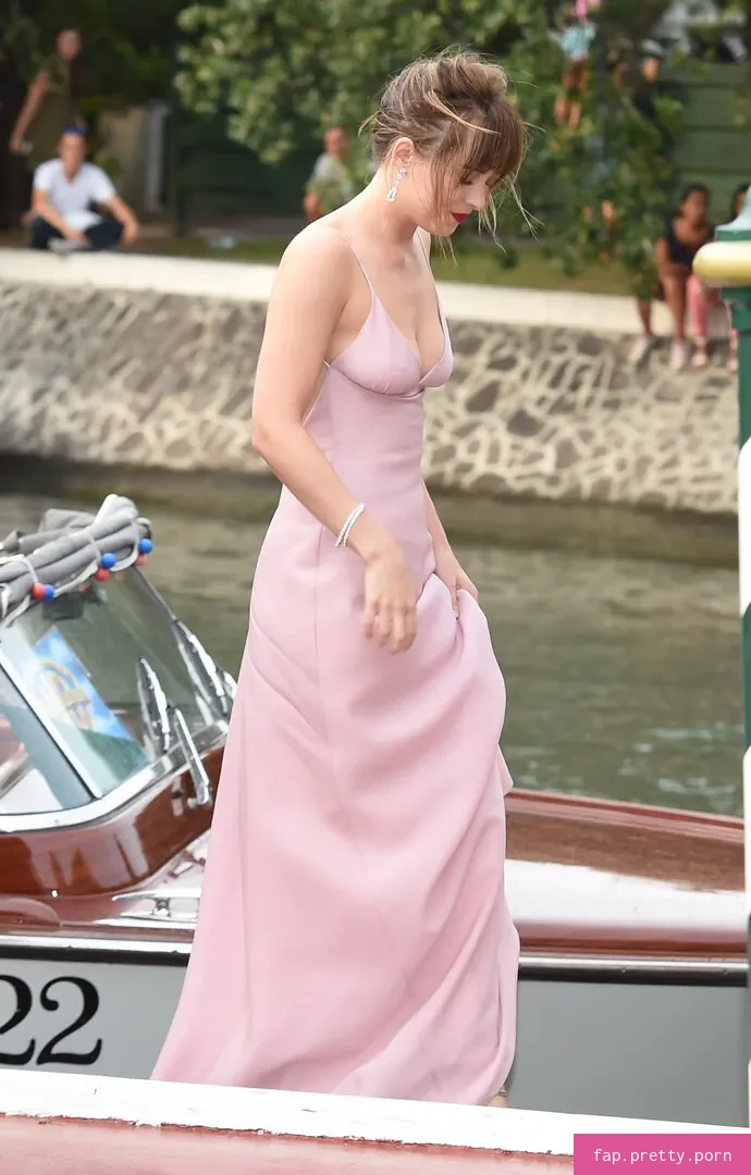 Dakota Johnson - Photo #74