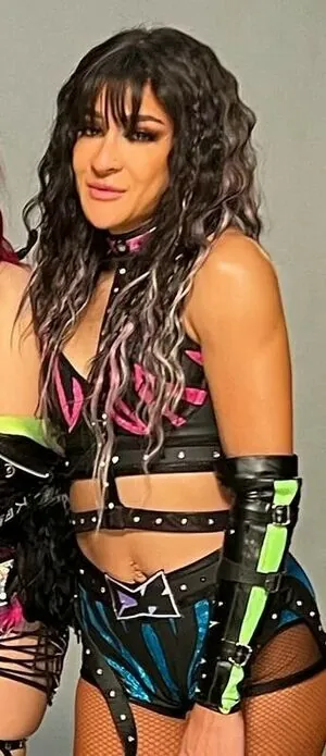 Dakota Kai