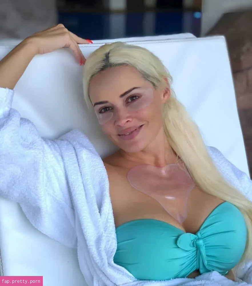 Daniela Katzenberger - Photo #61