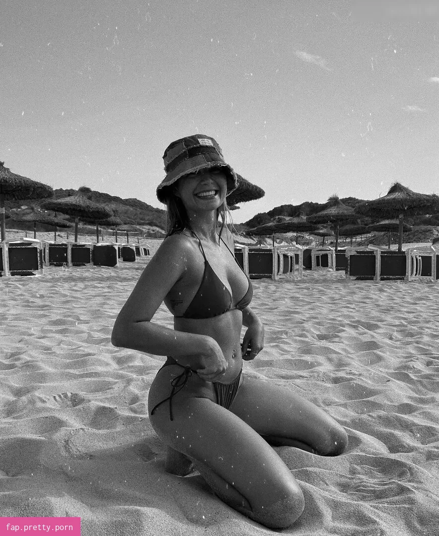 Diana Kaloev - Photo #08