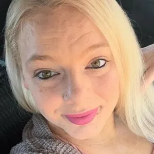 Daddys-little-whore6 / theonlycaryn