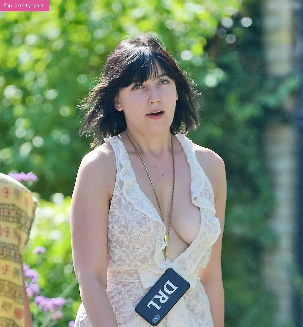 Daisy Lowe - Photo #94