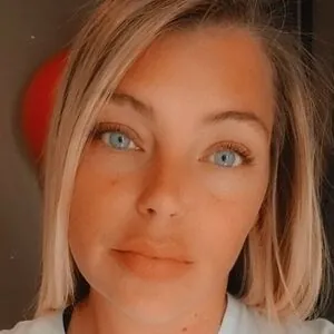 Dani Lee