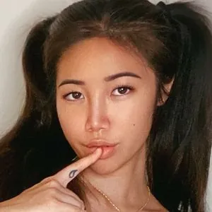 Debbie Li