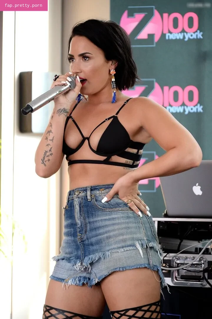 Demi Lovato - Photo #89