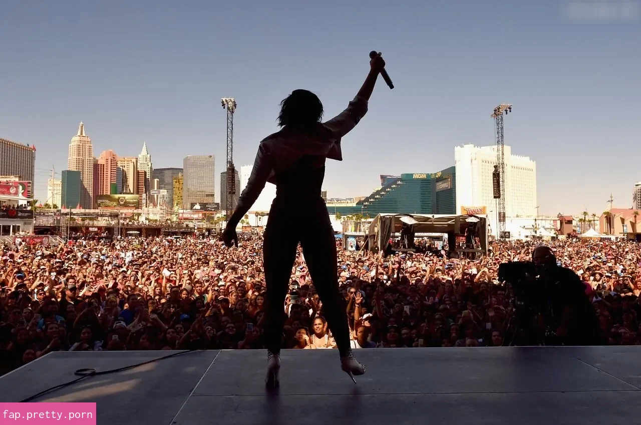 Demi Lovato - Photo #46