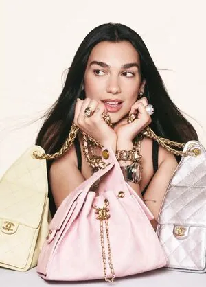 Dua Lipa