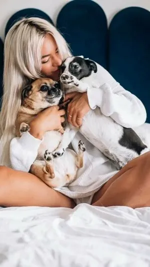 Danni Menzies