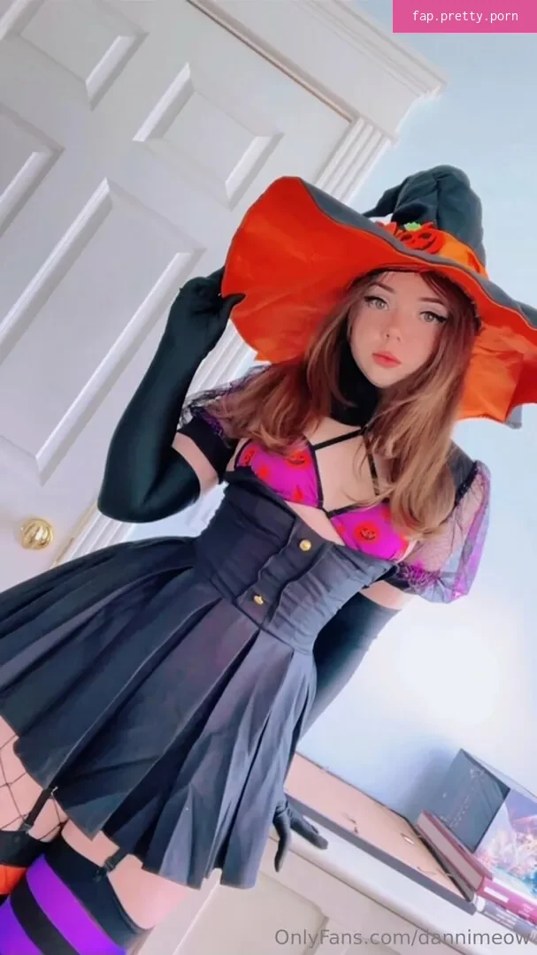 Danni Meow - Photo #38