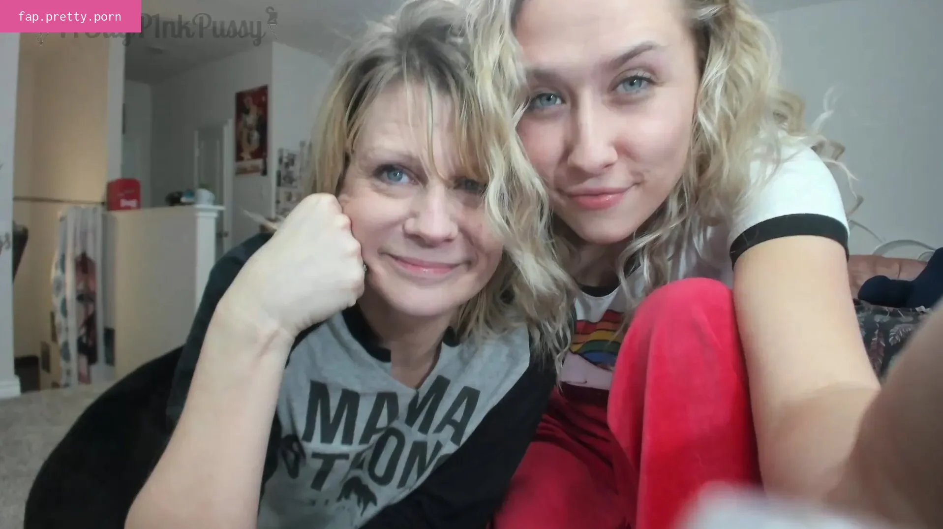 Daughter_Mother - Photo #64