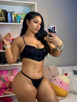 Dej Mercedoz