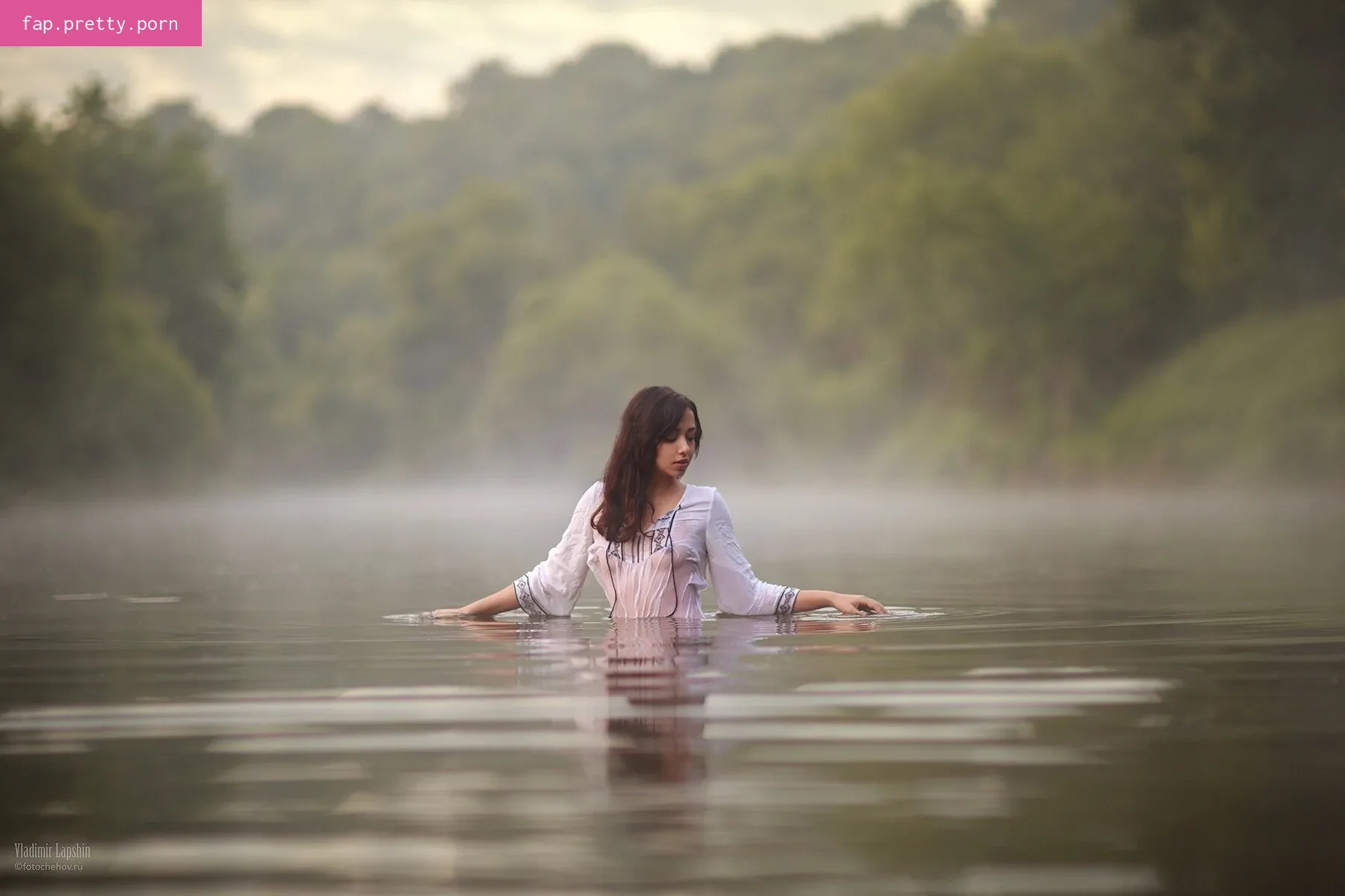 Diana Moon - Photo #06