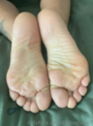 dollfeetbabe7