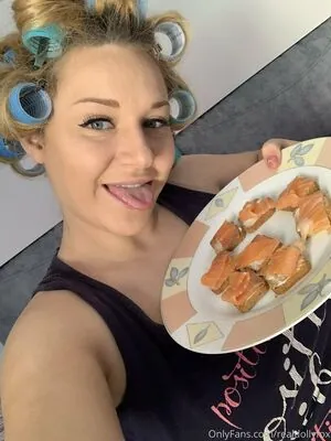 dollyfoxvip