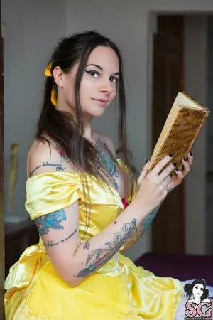 DoncellaSuicide content