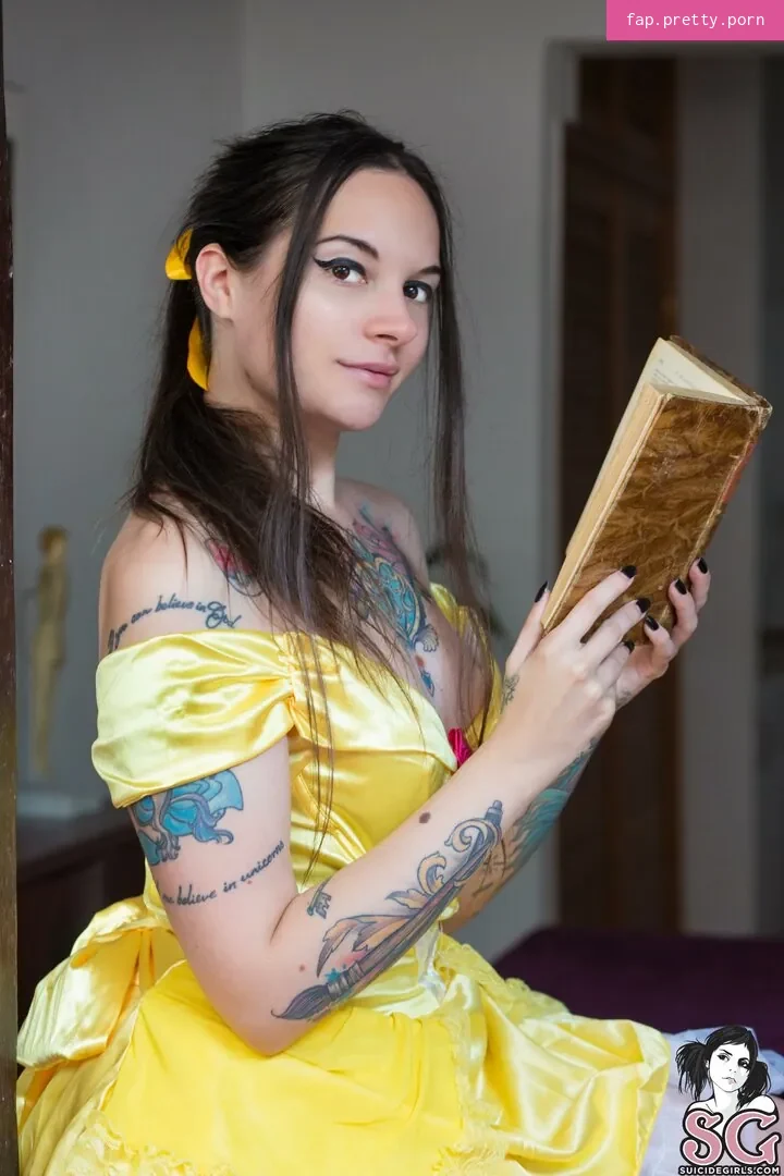 DoncellaSuicide - Photo #07