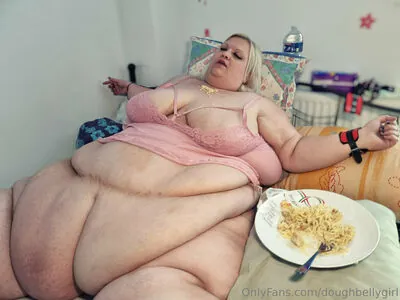 doughbellygirl