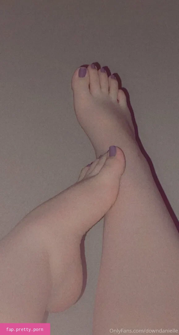 downdanielle - Photo #11