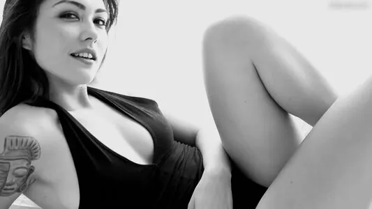 Daniella Pineda