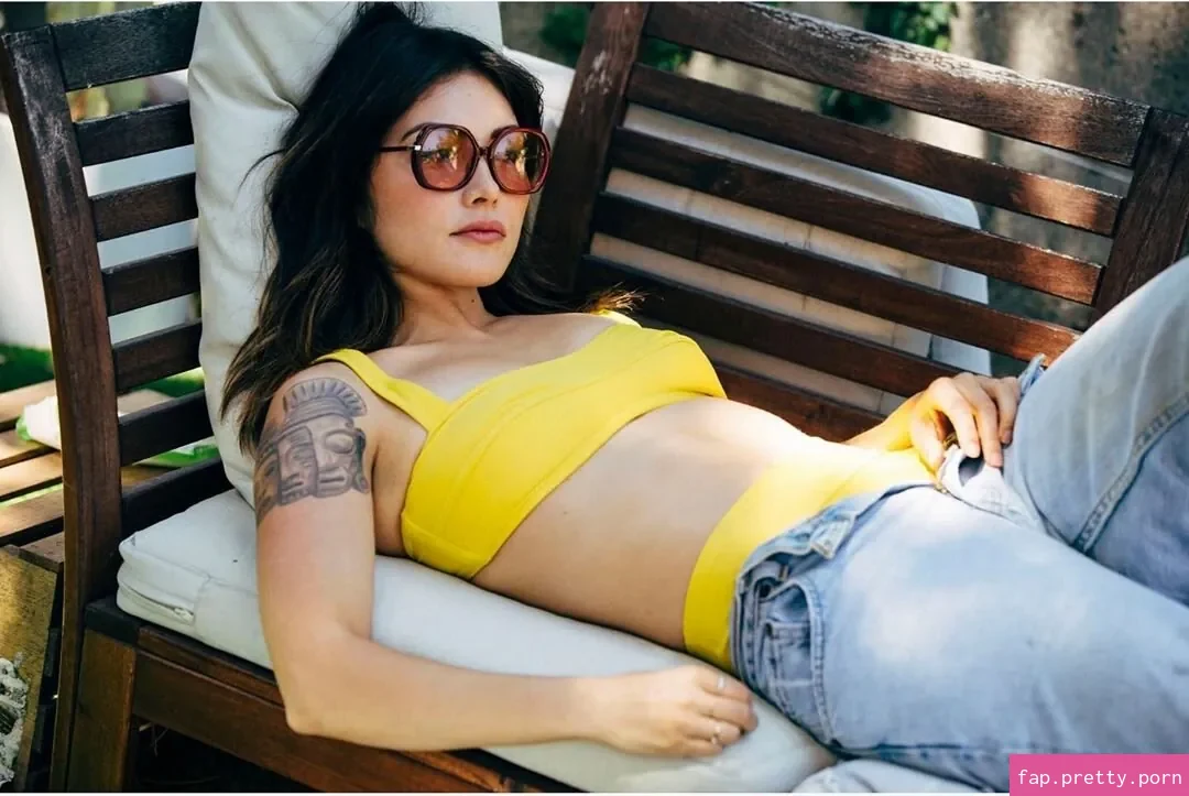 Daniella Pineda - Photo #45