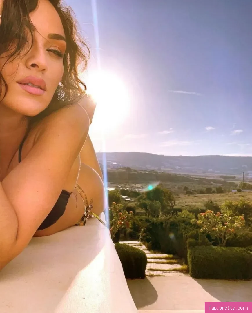 Dora Panteli - Photo #04
