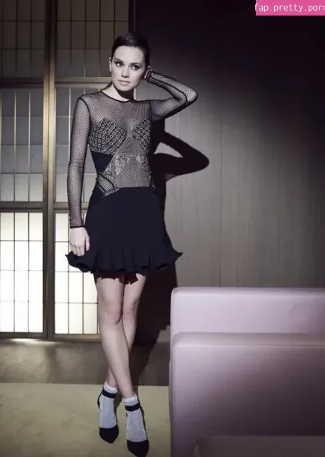 Daisy Ridley - Photo #42