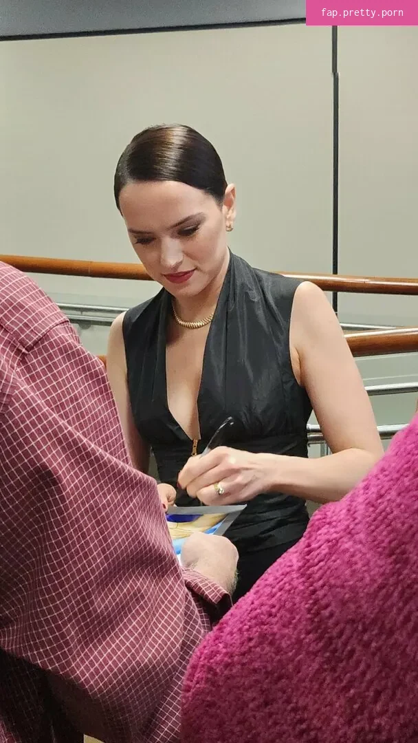 Daisy Ridley - Photo #73