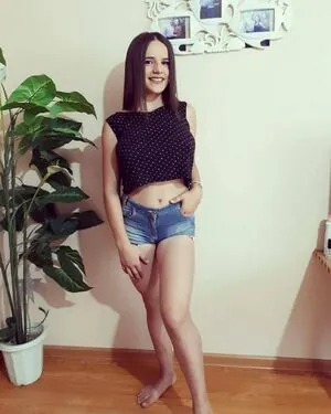 Denisa R Maria