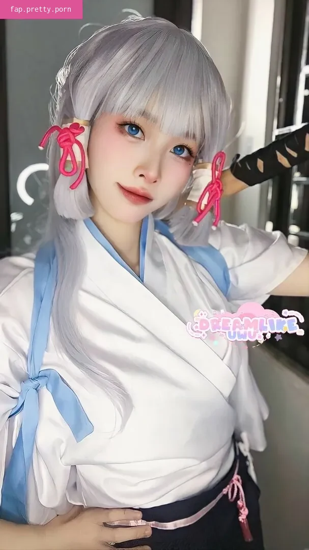 DreamlikeUwU - Photo #06