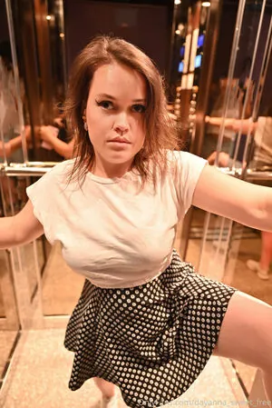 dayanna_sweet_free