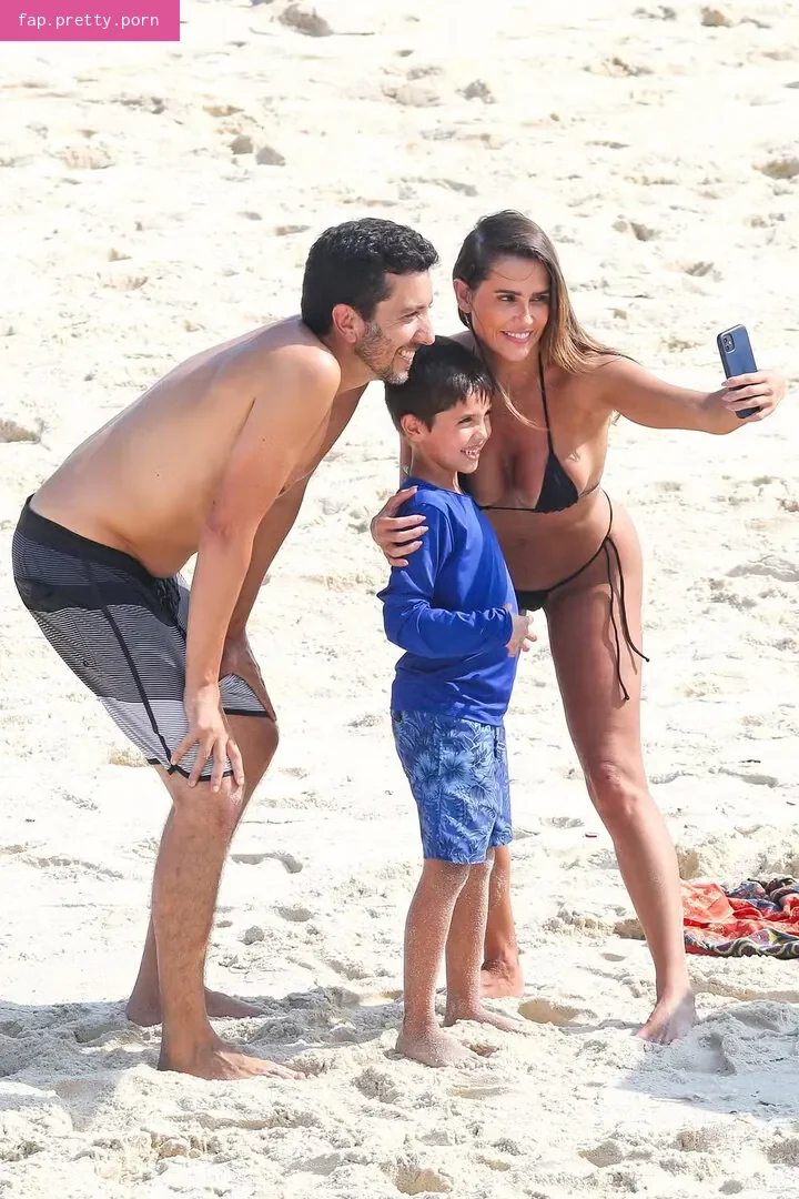 Deborah Secco - Photo #60