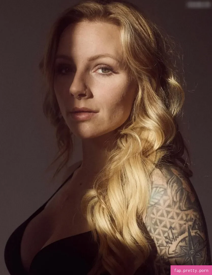 Denise Schwitalle - Photo #78