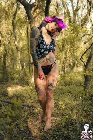 Deskicio Suicide