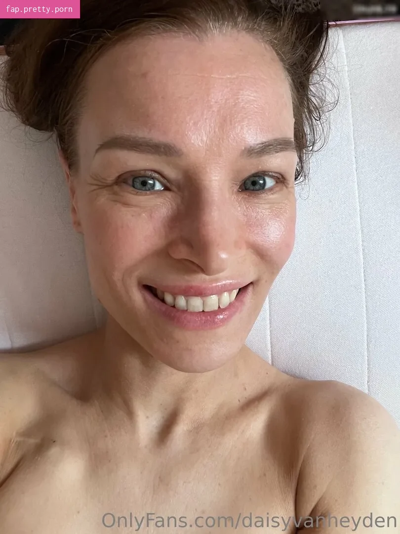 Daisy Van Heyden - Photo #18