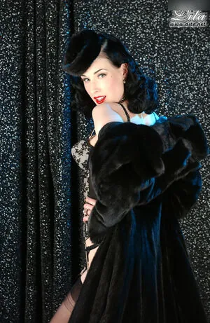 Dita Von Teese