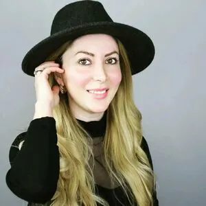 Dunya Vlog