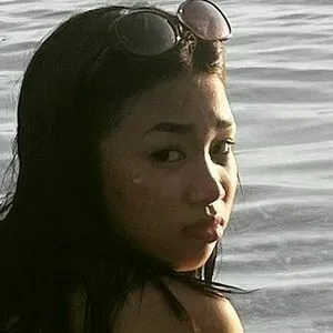 Earlchrisellakatestaana