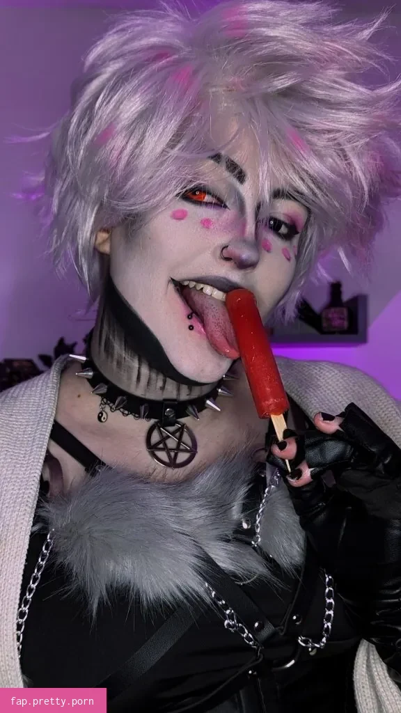 Easygoinggoth - Photo #23
