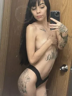 eatmjsbombpussc
