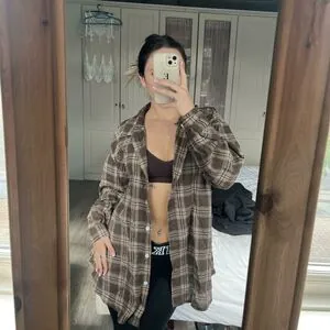 Elizabeth Alker