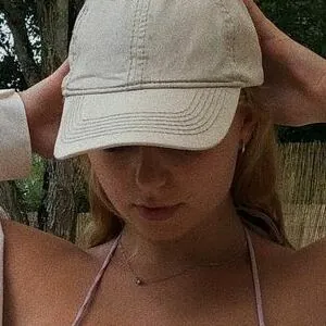 ellyy.ann