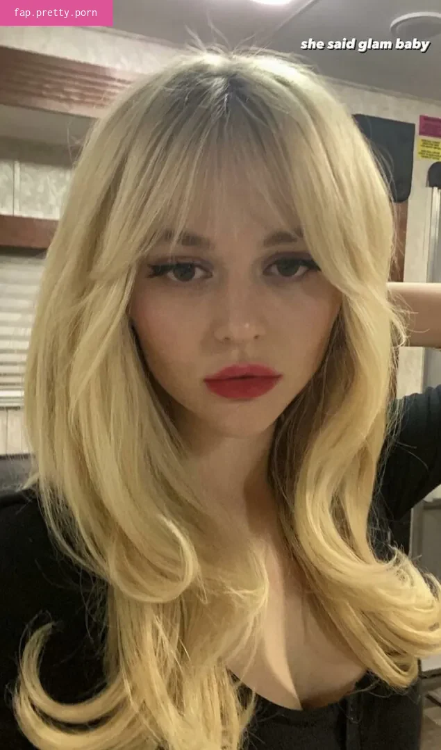 Emily Alyn Lind - Photo #50