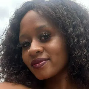 ebonydoll31
