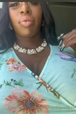 ebonymystique4free