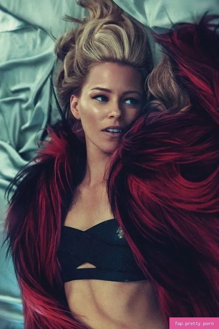 Elizabeth Banks - Photo #66