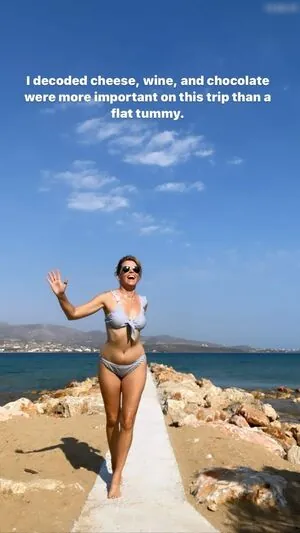 Elizabeth Banks