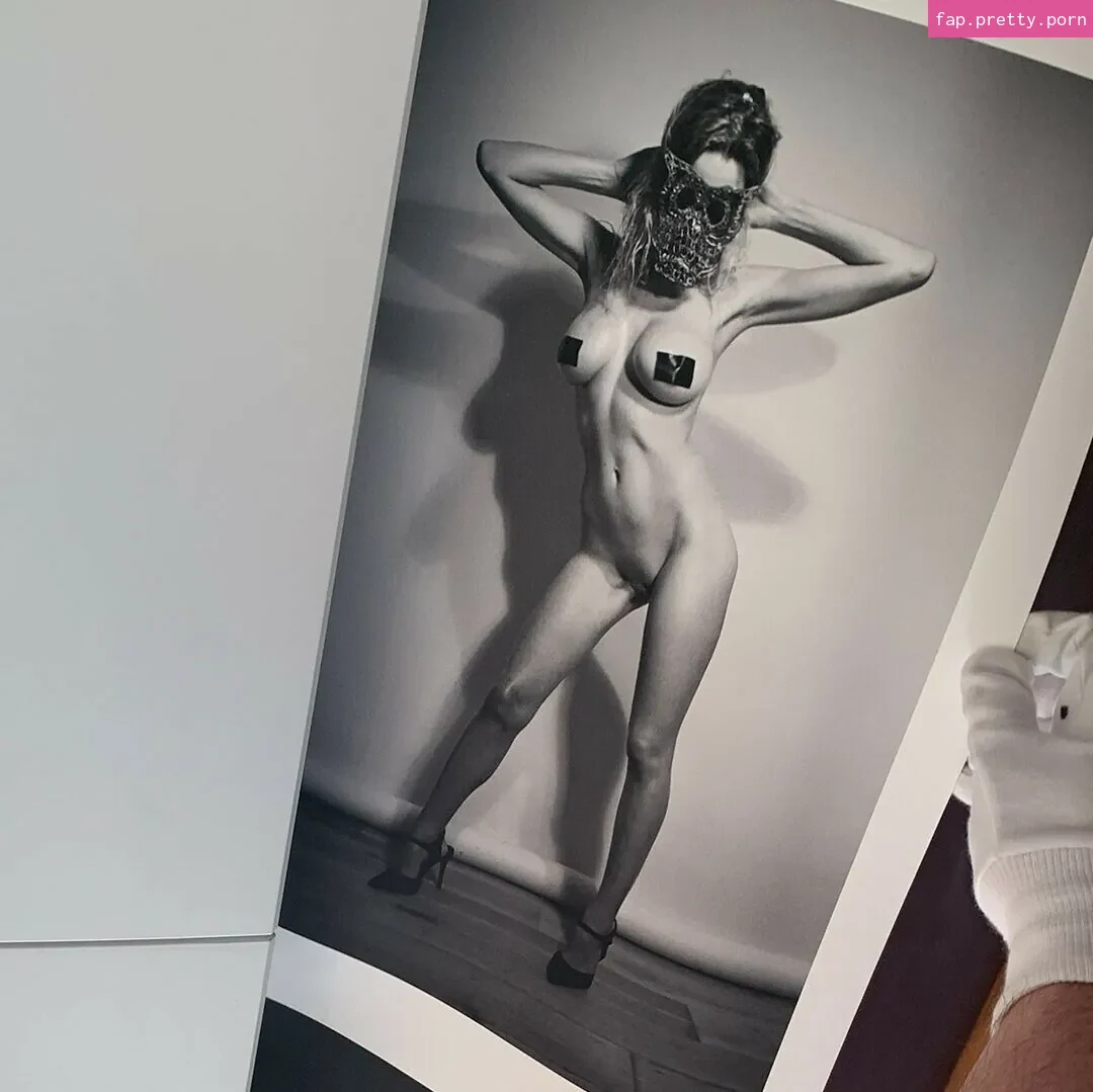 Elle Brittain - Photo #67