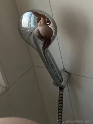 Elliecutiee / b_anni